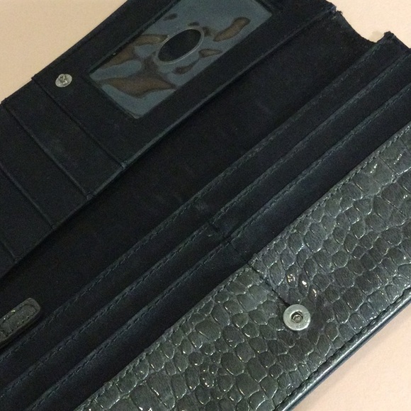 Mac & Jac (M&J) Gray Wallet - Picture 4 of 6